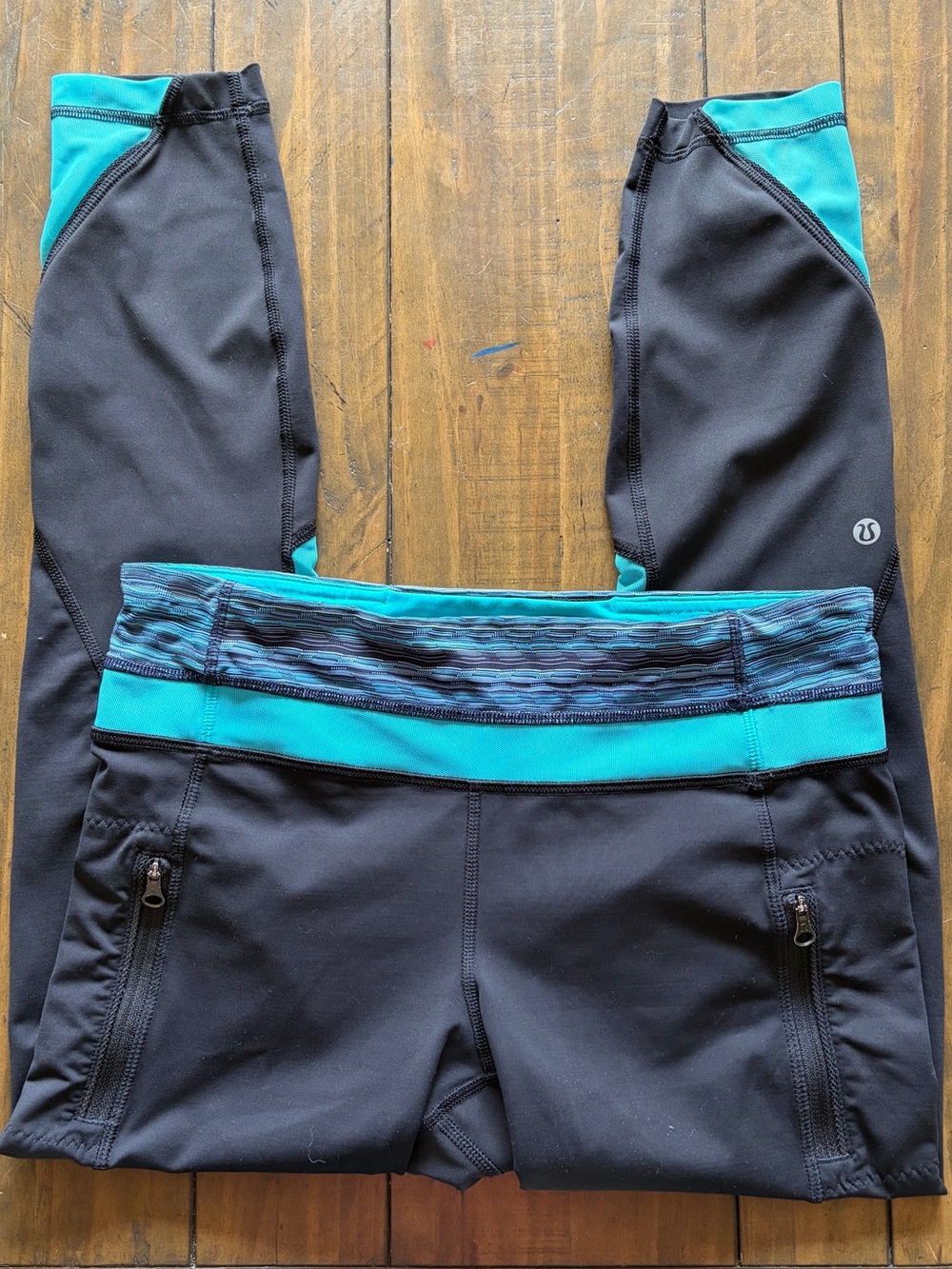 lululemon athletica Black Leggings with Teal Waistband and Accents
